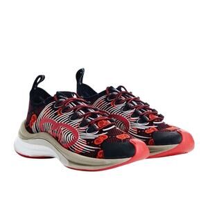 Gucci Run Knit Sneaker Size 10/ US 10.5 Black Red GG Interlocking NIB $920